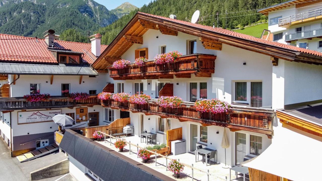 Alpen Gasthof Apartments Hohe Burg Trins Exteriér fotografie